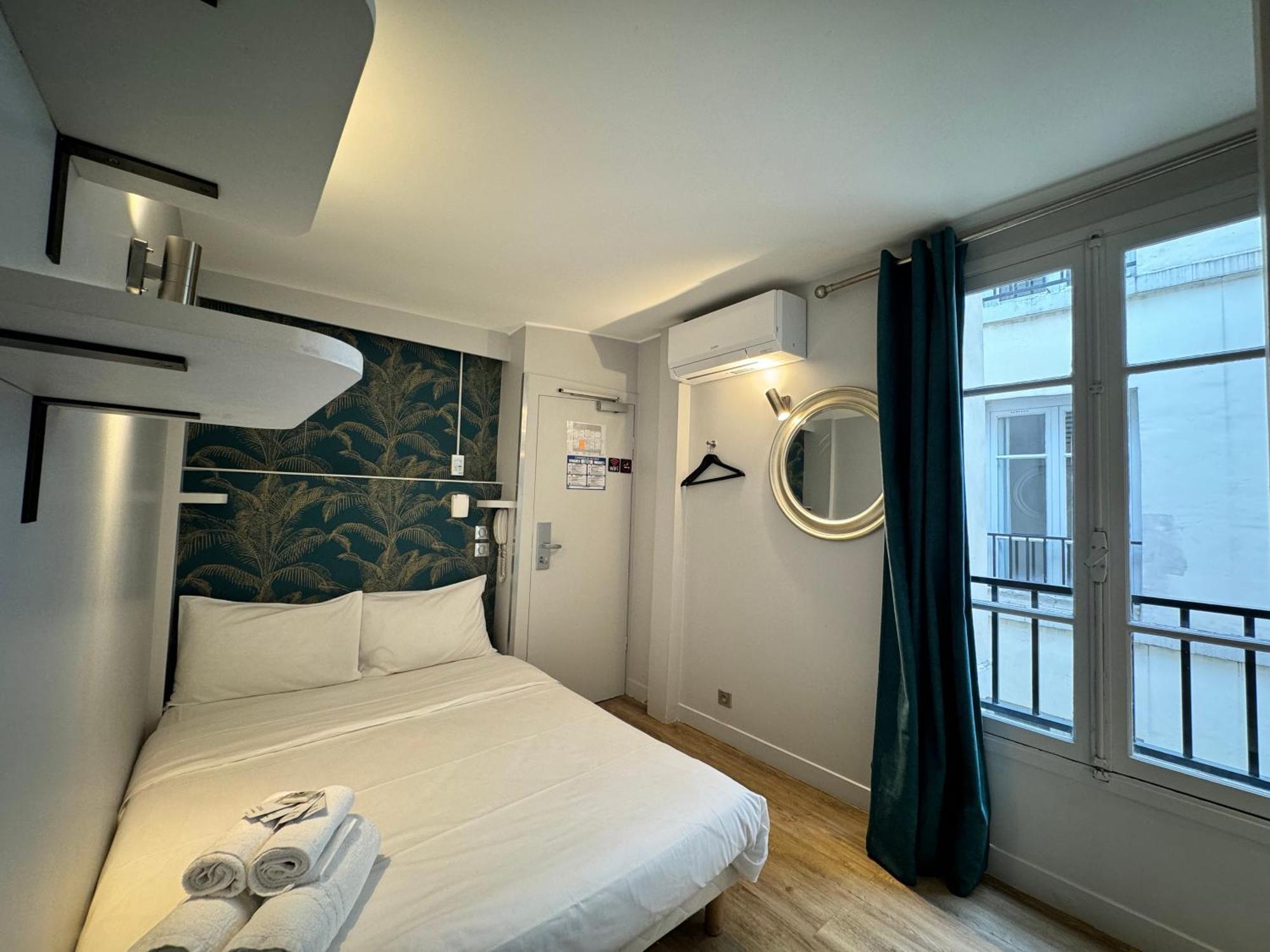 Hotel Nation Montmartre Parijs Buitenkant foto