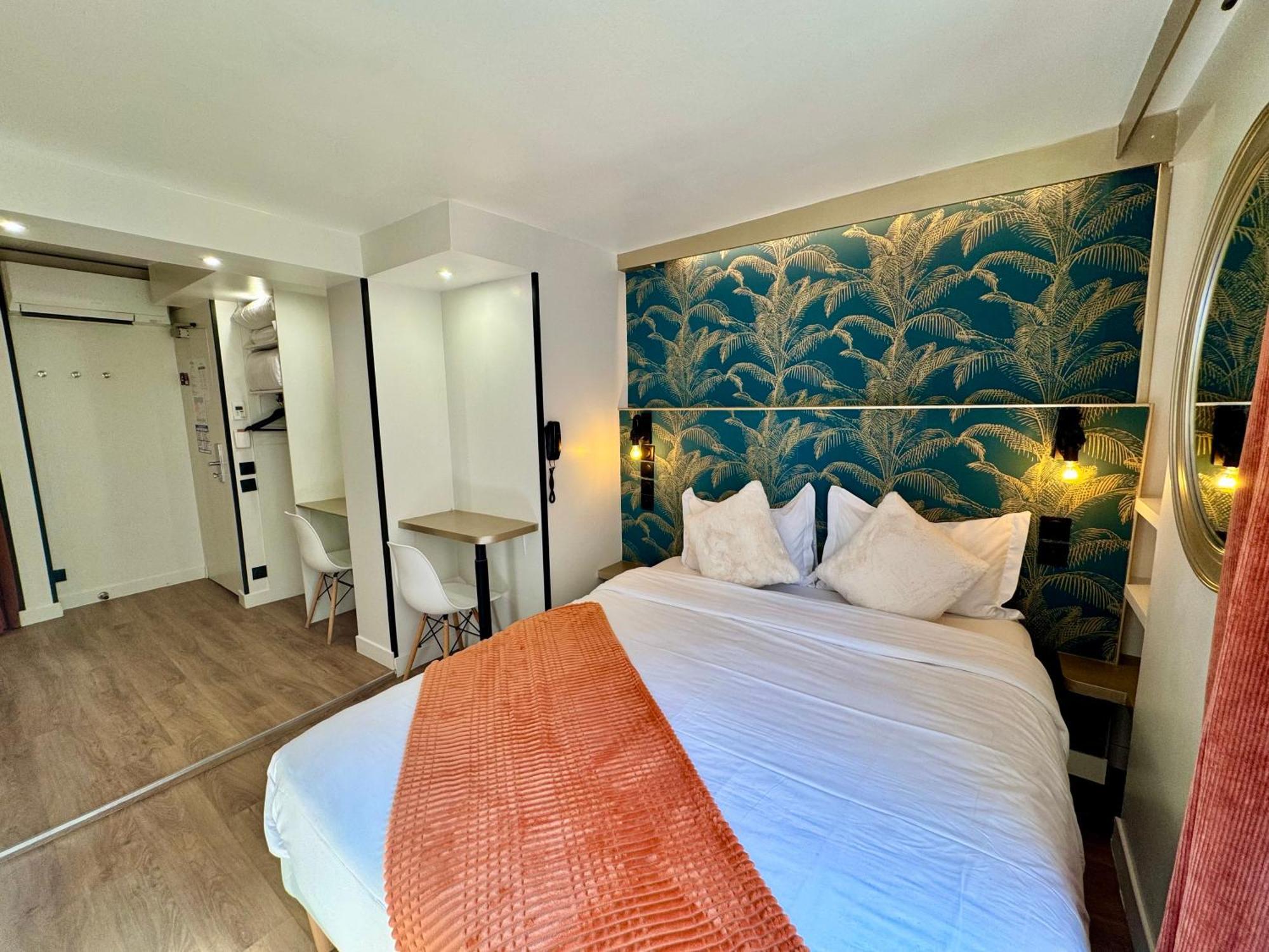 Hotel Nation Montmartre Parijs Buitenkant foto